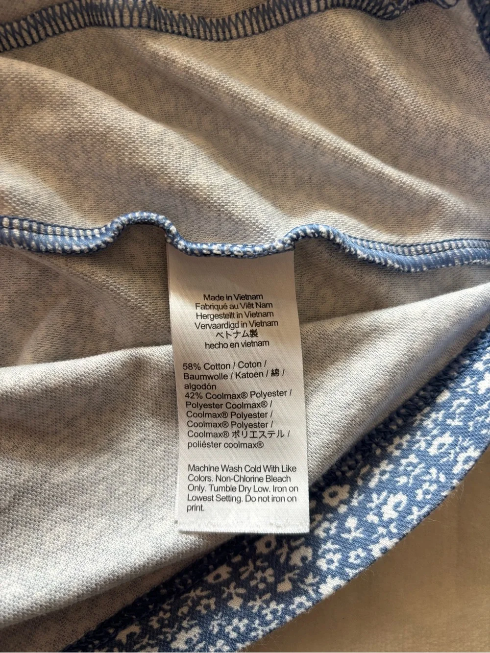 J.Crew Performance CoolMax Untucked Polo Shirt Men's Size Medium Blue Floral